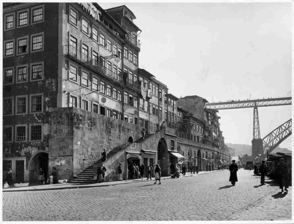 Antigos Mercados do Porto