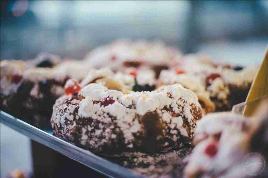 Bolo-rei: 5 Places in Porto to Buy the Iconic Portuguese Christmas Cake -  Amass. Cook.